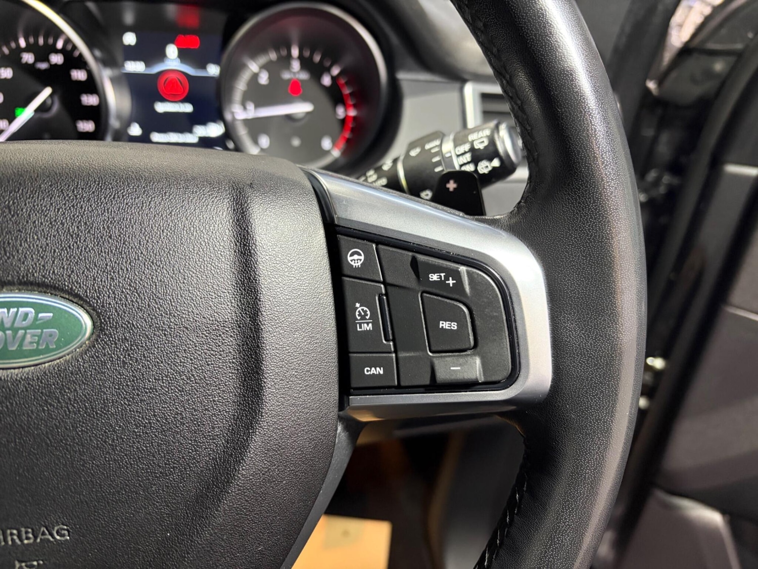 Used Land Rover Discovery Sport 2018 for sale - 77454931: Photo 25