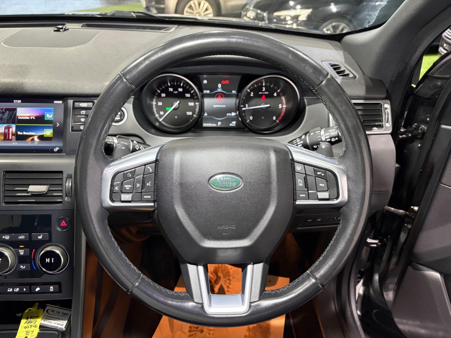 Used Land Rover Discovery Sport 2018 for sale - 77454931: Photo 30