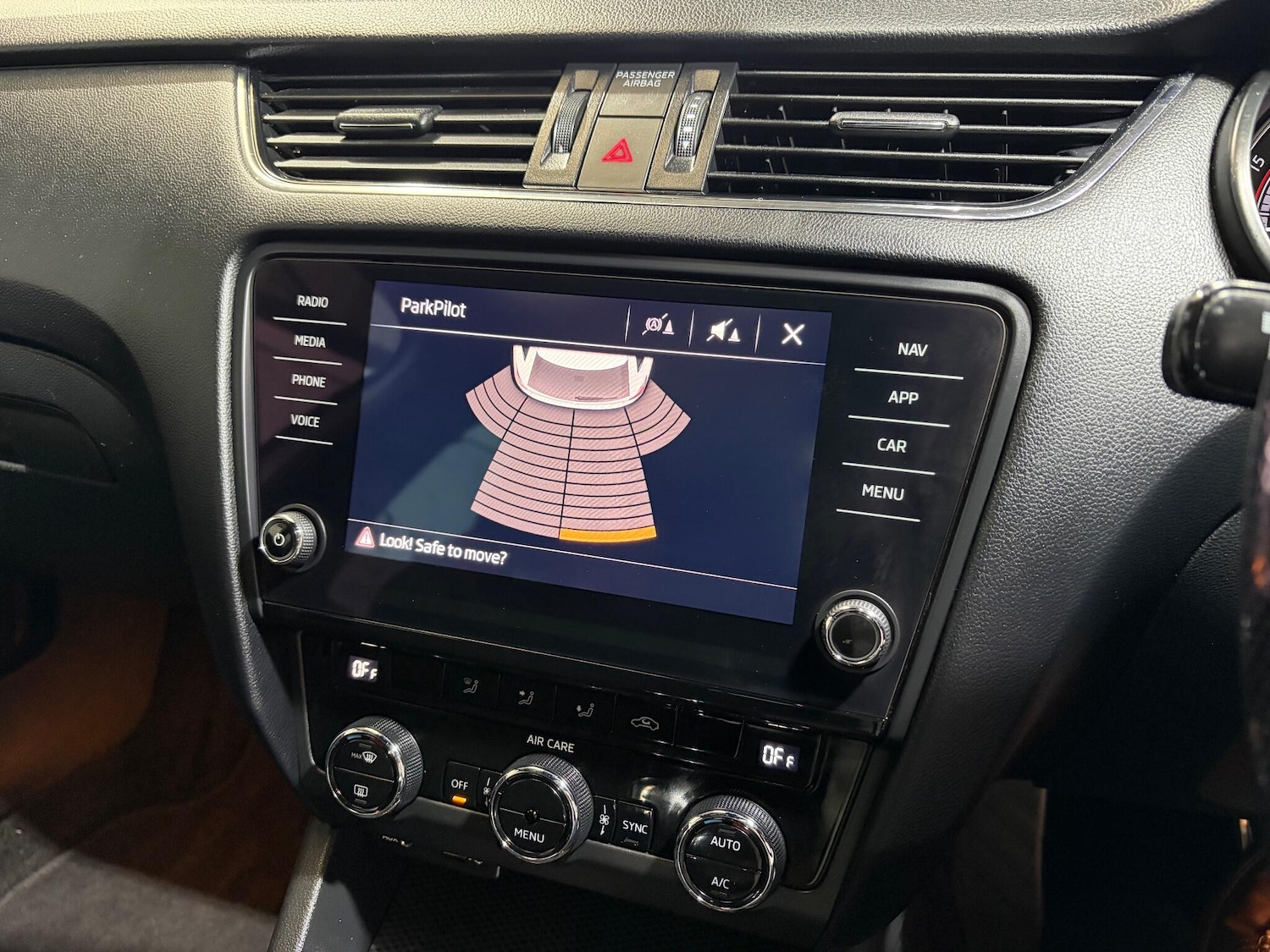 Used Skoda Octavia 2017 for sale - 76336374: Photo 18