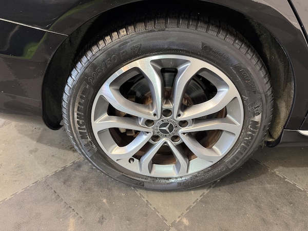 Used Mercedes-Benz C-Class 2018 for sale - 74336910: Photo 30