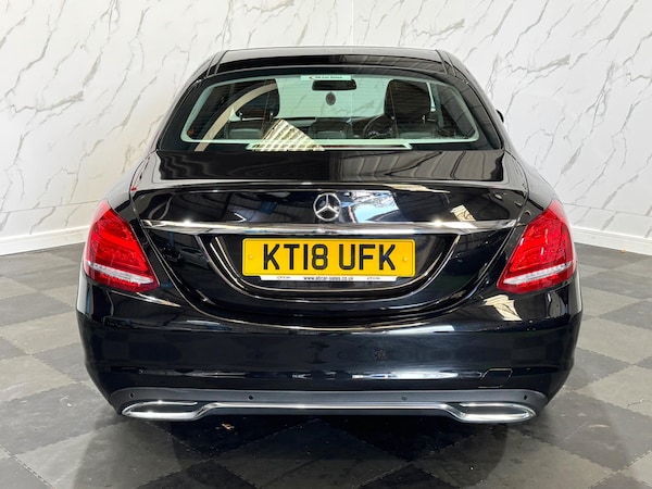 Used Mercedes-Benz C-Class 2018 for sale - 74336910: Photo 4