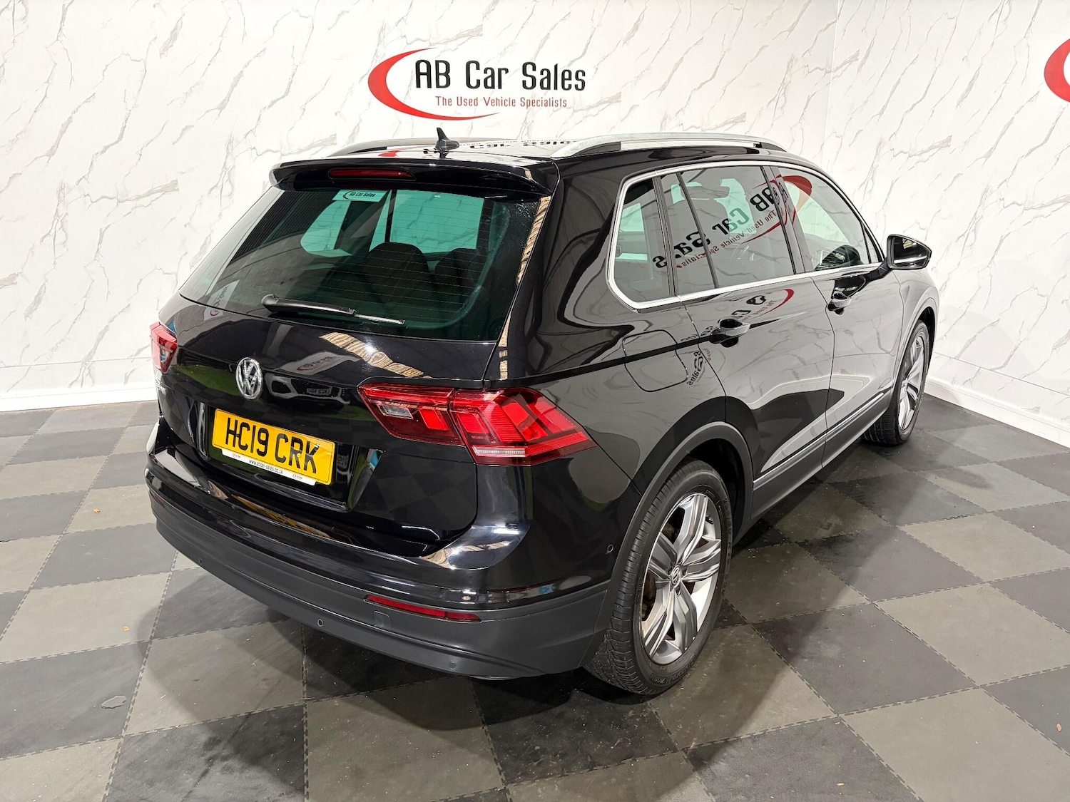 Used Volkswagen Tiguan 2019 for sale - 76992595: Photo 10