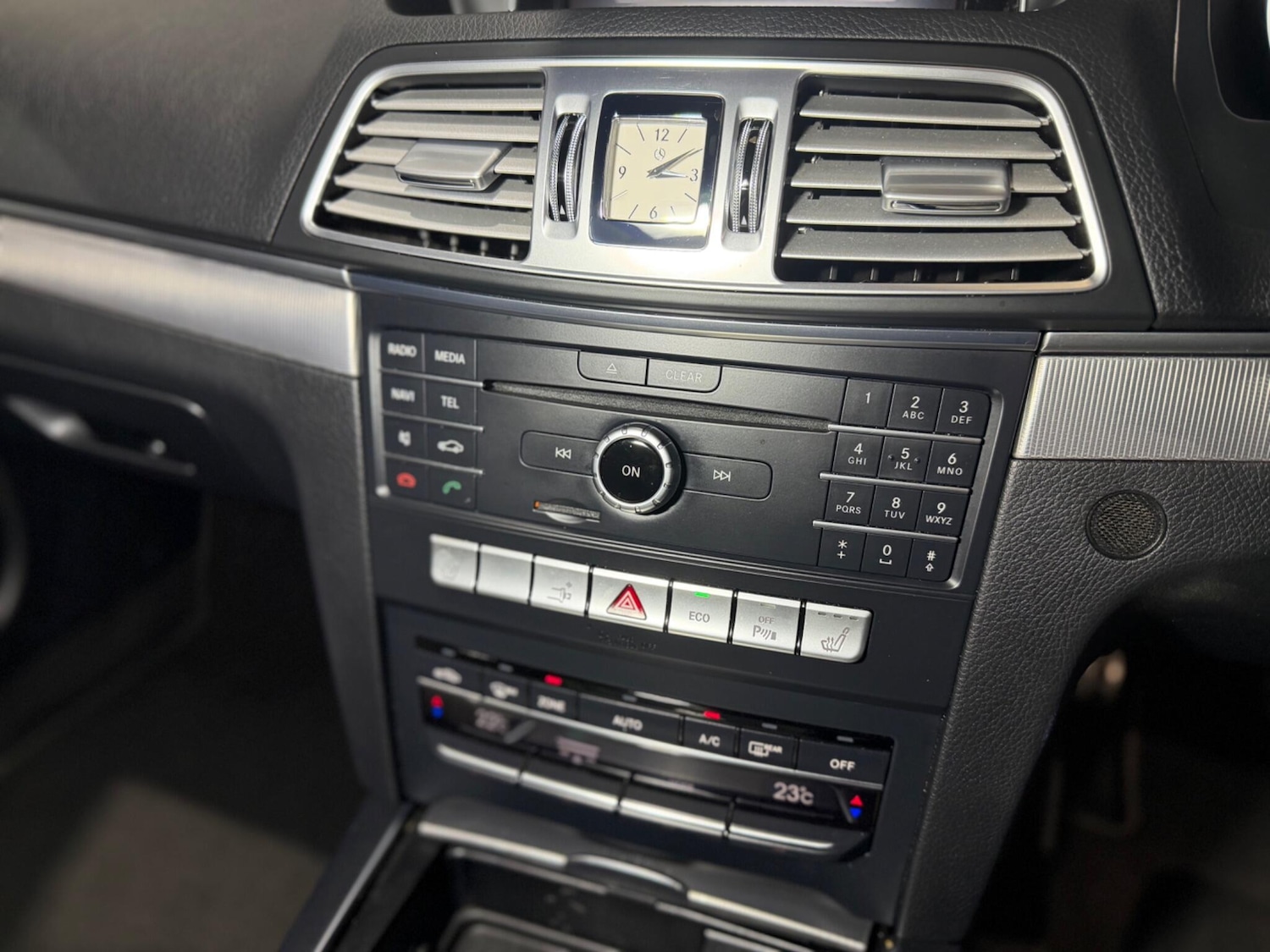 Used Mercedes-Benz E Class 2015 for sale - 77559796: Photo 20