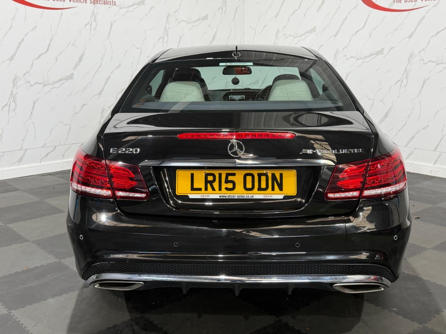 Used Mercedes-Benz E Class 2015 for sale - 77559796: Photo 4