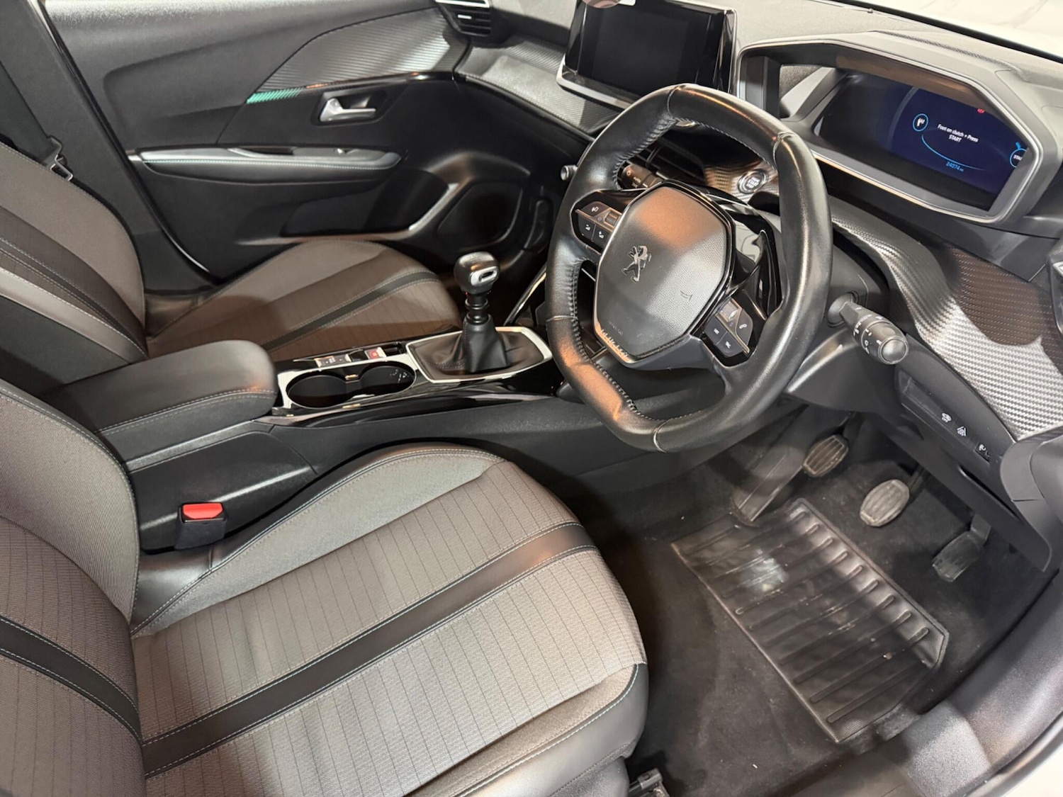 Used Peugeot 208 2022 for sale - 77624904: Photo 11