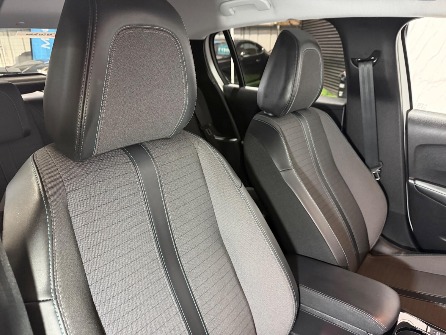 Used Peugeot 208 2022 for sale - 77624904: Photo 12