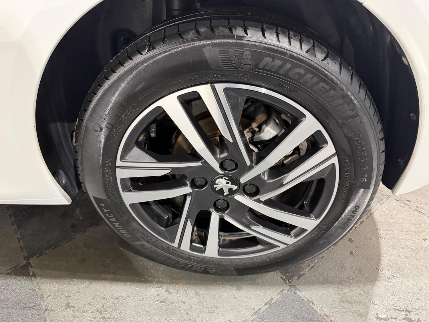 Used Peugeot 208 2022 for sale - 77624904: Photo 27