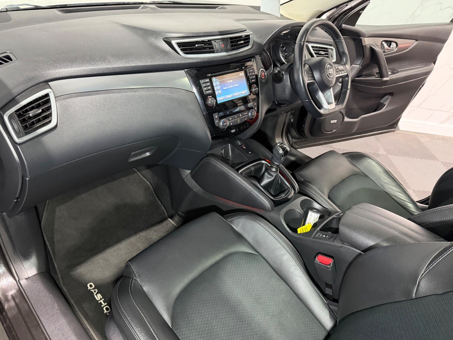 Used Nissan Qashqai 2018 for sale - 77101856: Photo 21