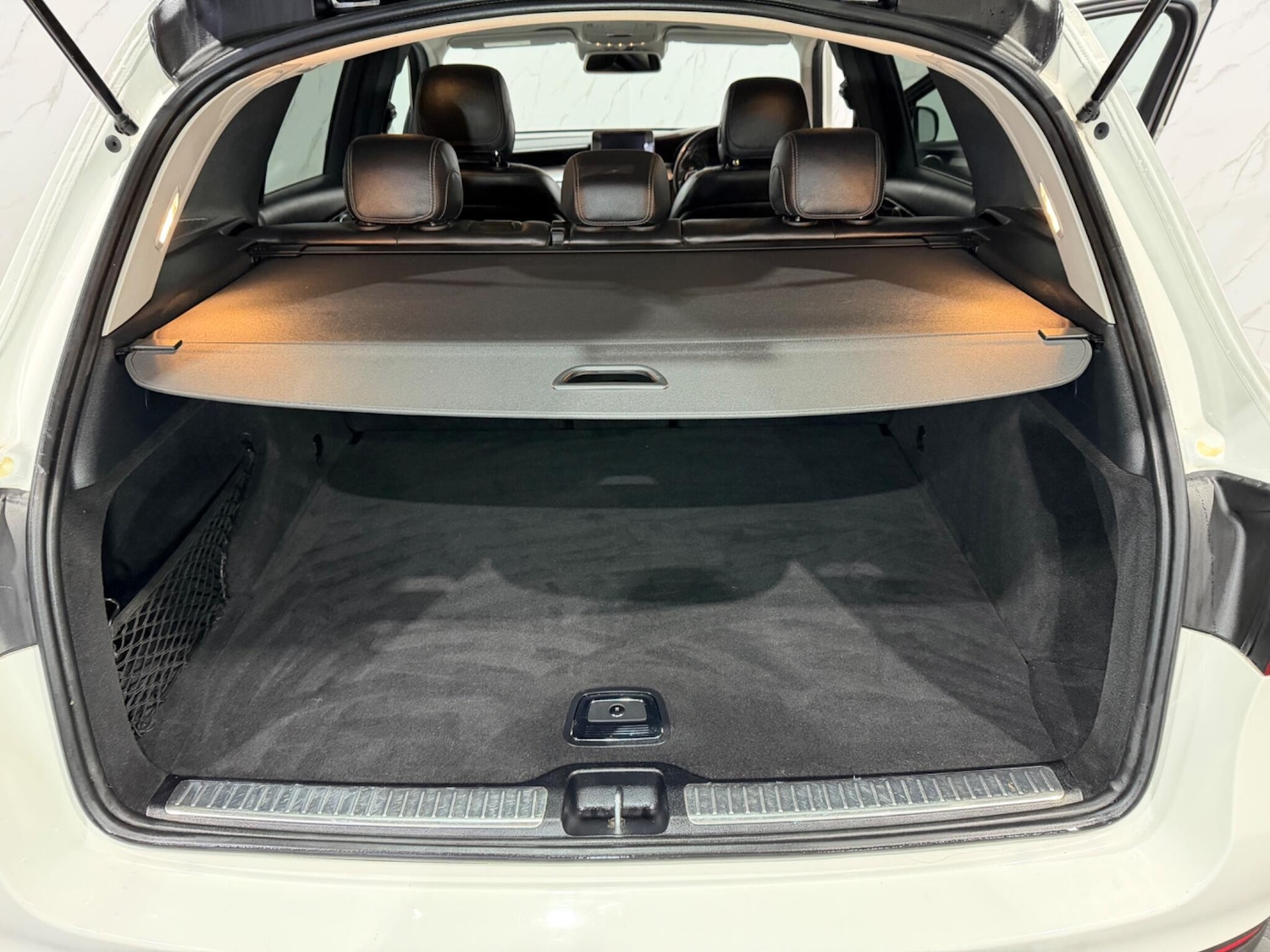 Used Mercedes-Benz GLC 2018 for sale - 77175536: Photo 18