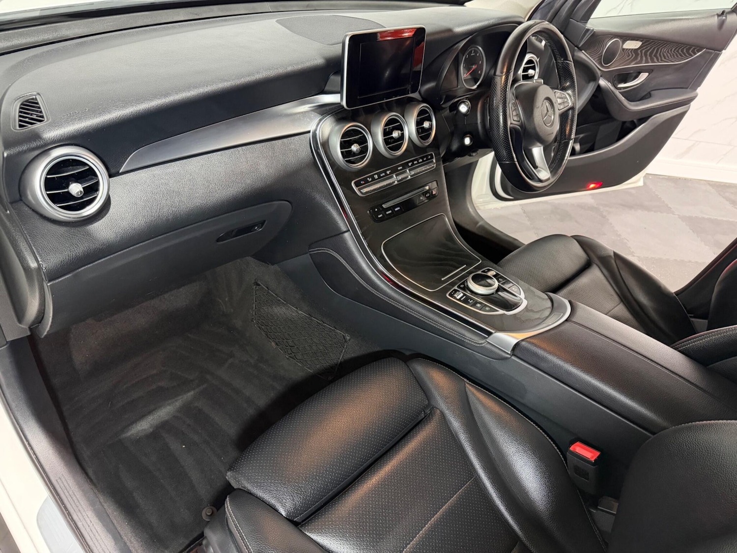 Used Mercedes-Benz GLC 2018 for sale - 77175536: Photo 21