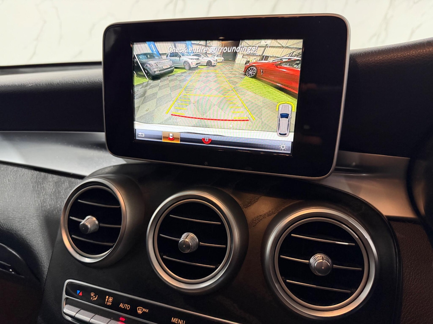 Used Mercedes-Benz GLC 2018 for sale - 77175536: Photo 27