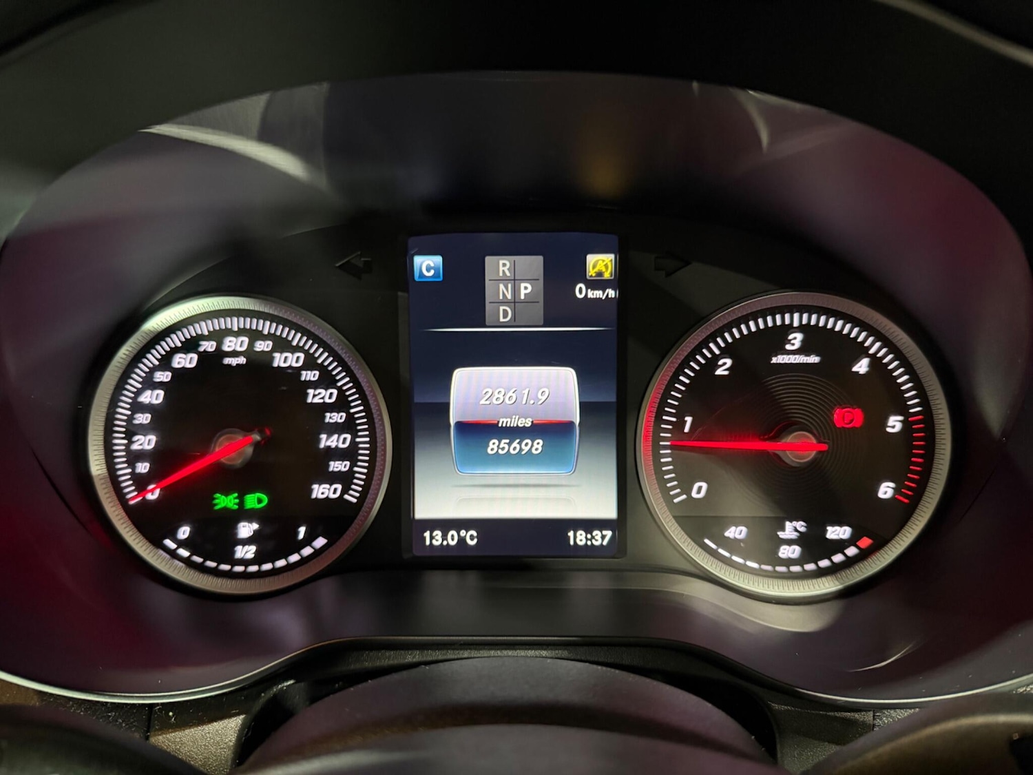 Used Mercedes-Benz GLC 2018 for sale - 77175536: Photo 28