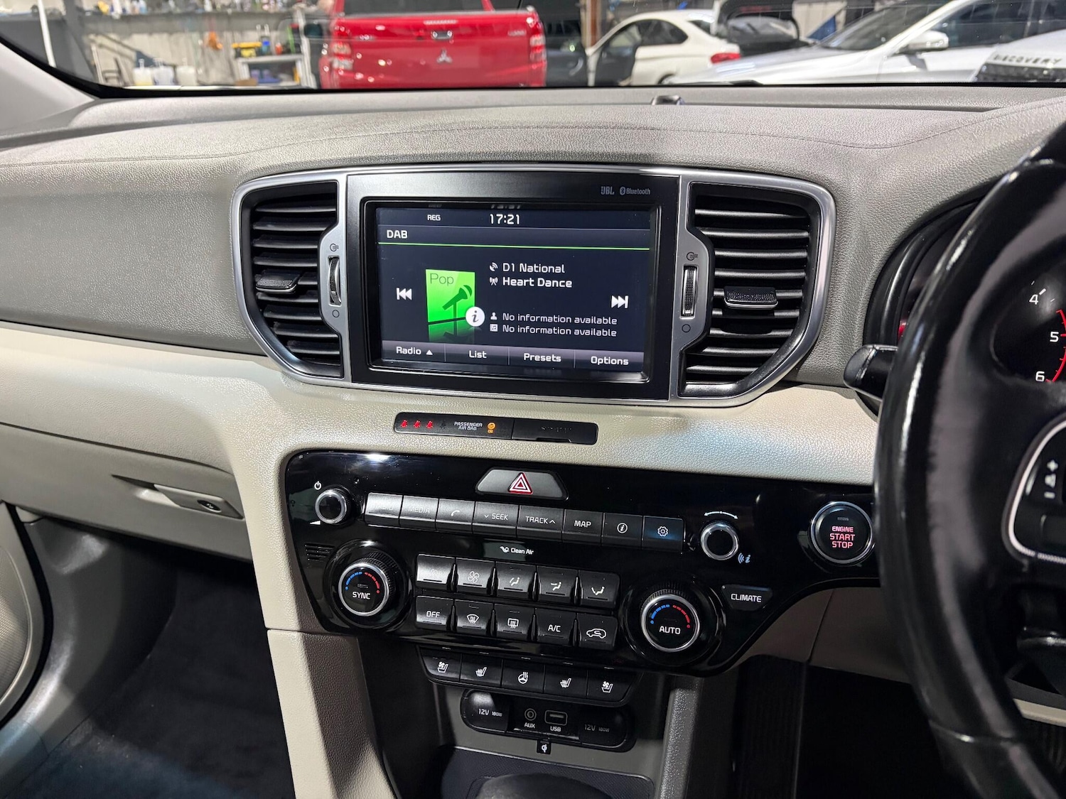 Used Kia Sportage 2016 for sale - 77130670: Photo 26