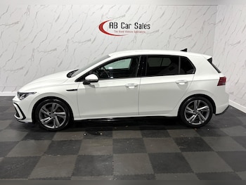 Used Volkswagen Golf 2020 for sale - 76424625: Photo