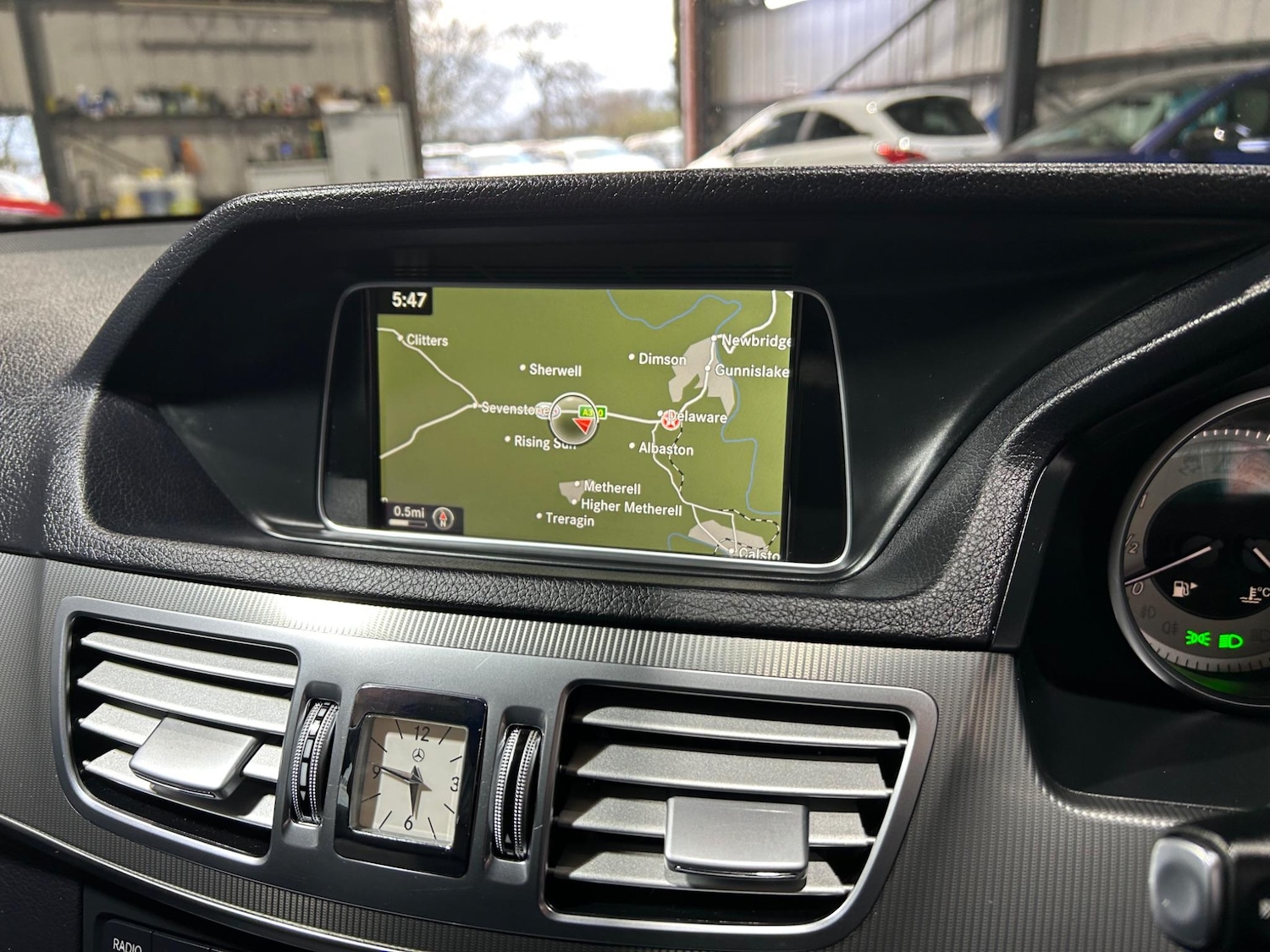 Used Mercedes-Benz E-Class 2015 for sale - 76099470: Photo 24