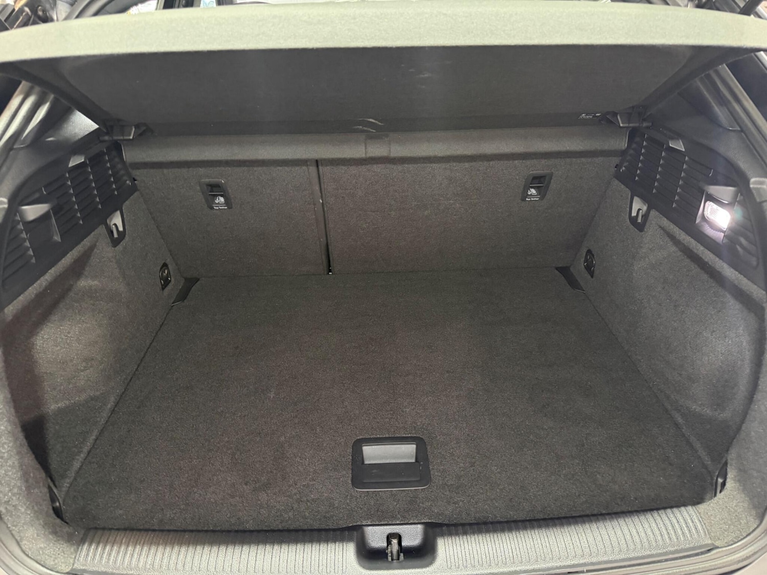 Used Audi Q2 2018 for sale - 77637696: Photo 23