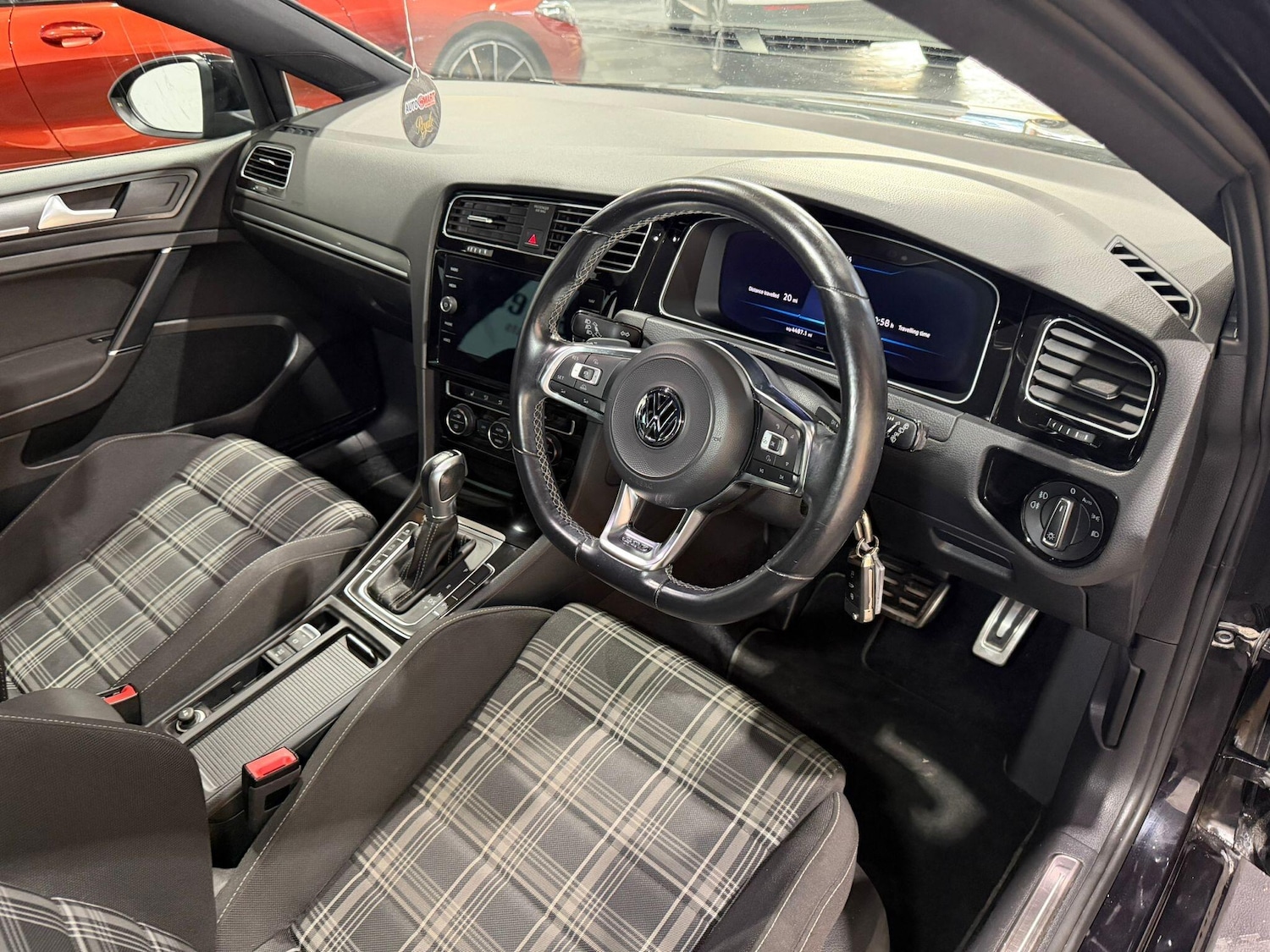 Used Volkswagen Golf 2018 for sale - 77769240: Photo 11