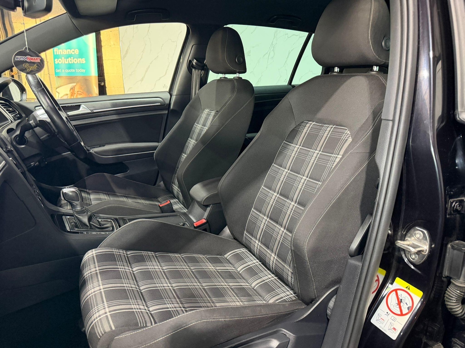 Used Volkswagen Golf 2018 for sale - 77769240: Photo 22