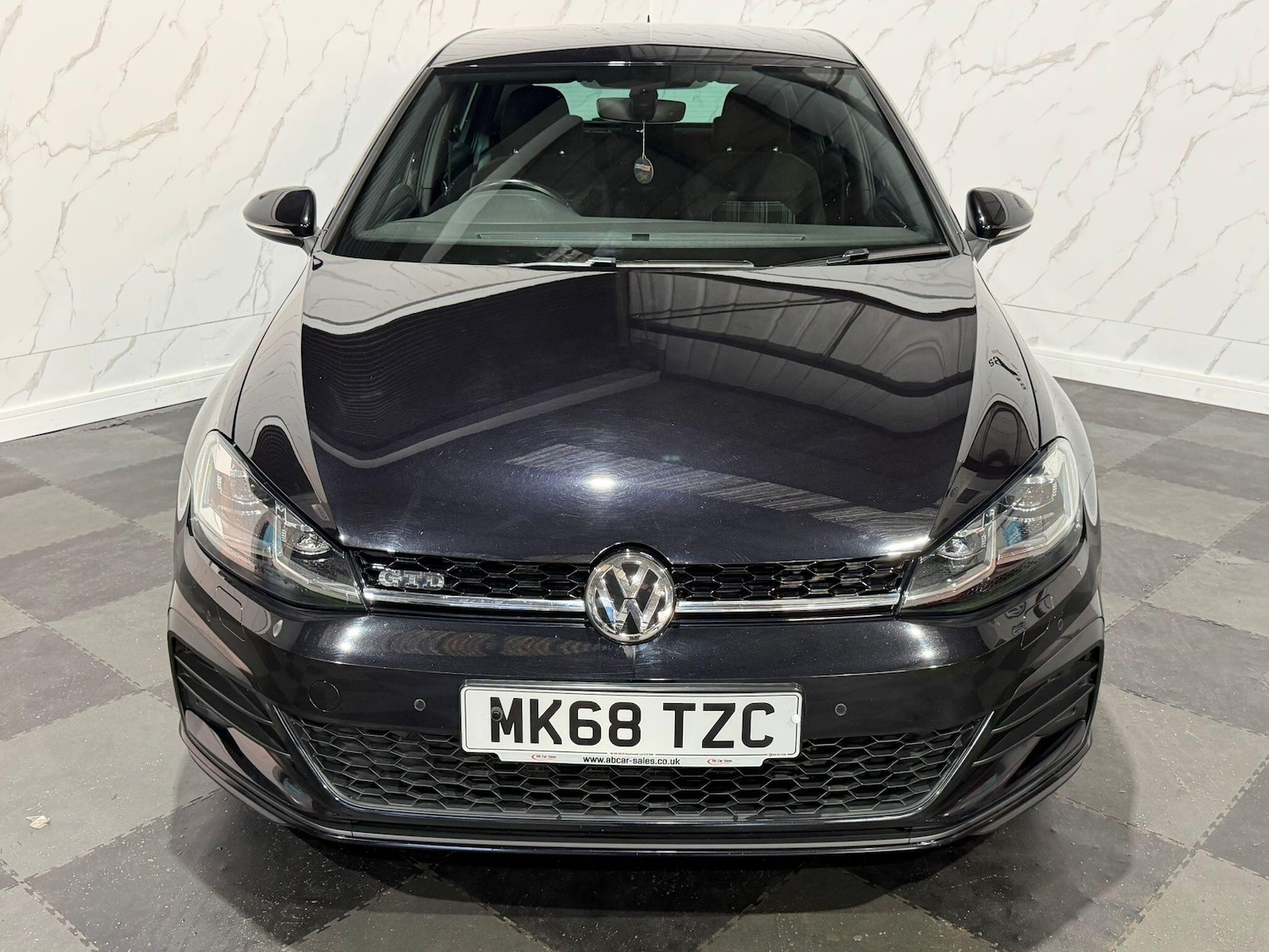 Used Volkswagen Golf 2018 for sale - 77769240: Photo 3