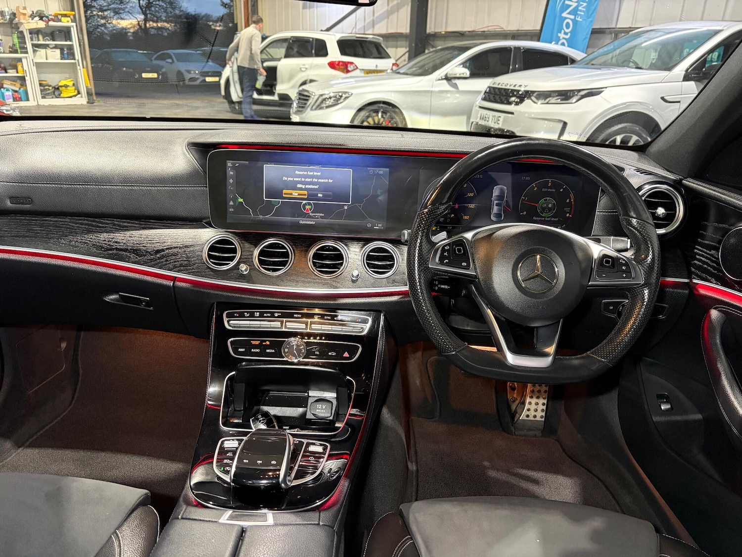 Used Mercedes-Benz E Class 2016 for sale - 76996977: Photo 16