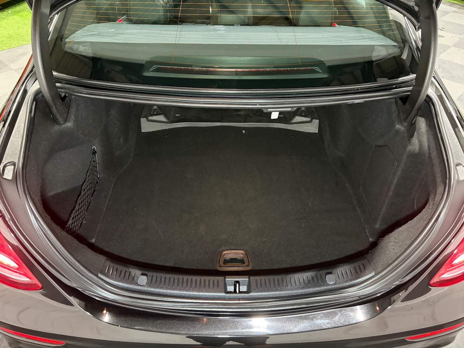 Used Mercedes-Benz E Class 2016 for sale - 76996977: Photo 28