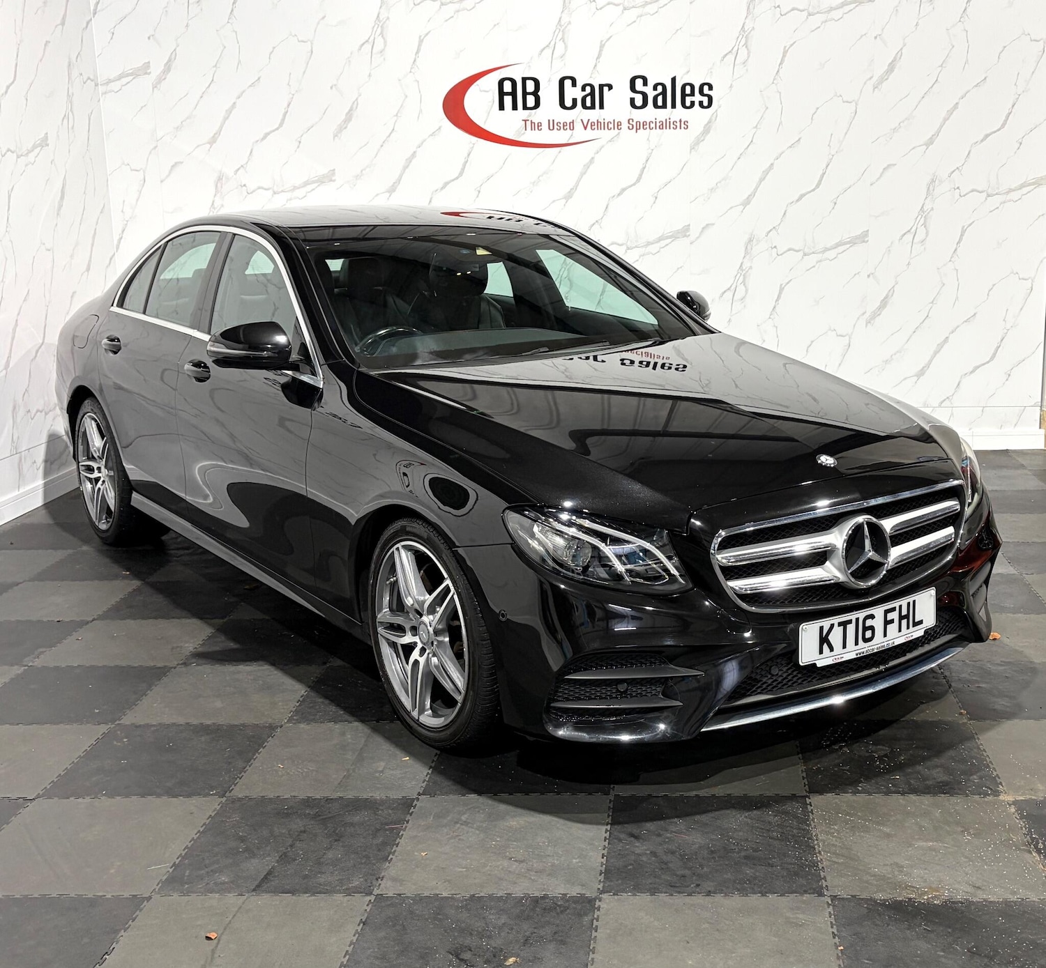 Used Mercedes-Benz E Class 2016 for sale - 76996977: Photo 9