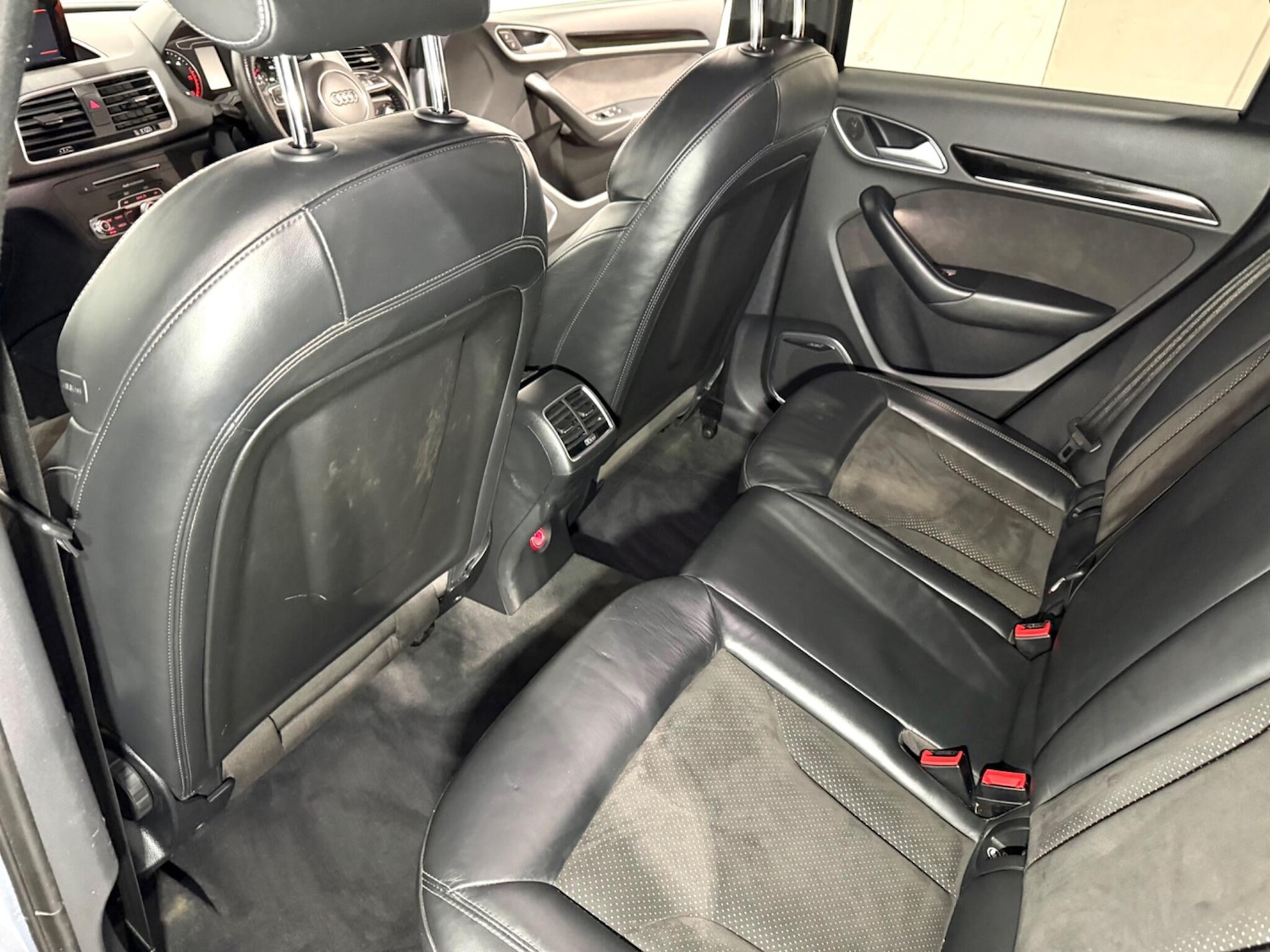 Used Audi Q3 2018 for sale - 77040424: Photo 19