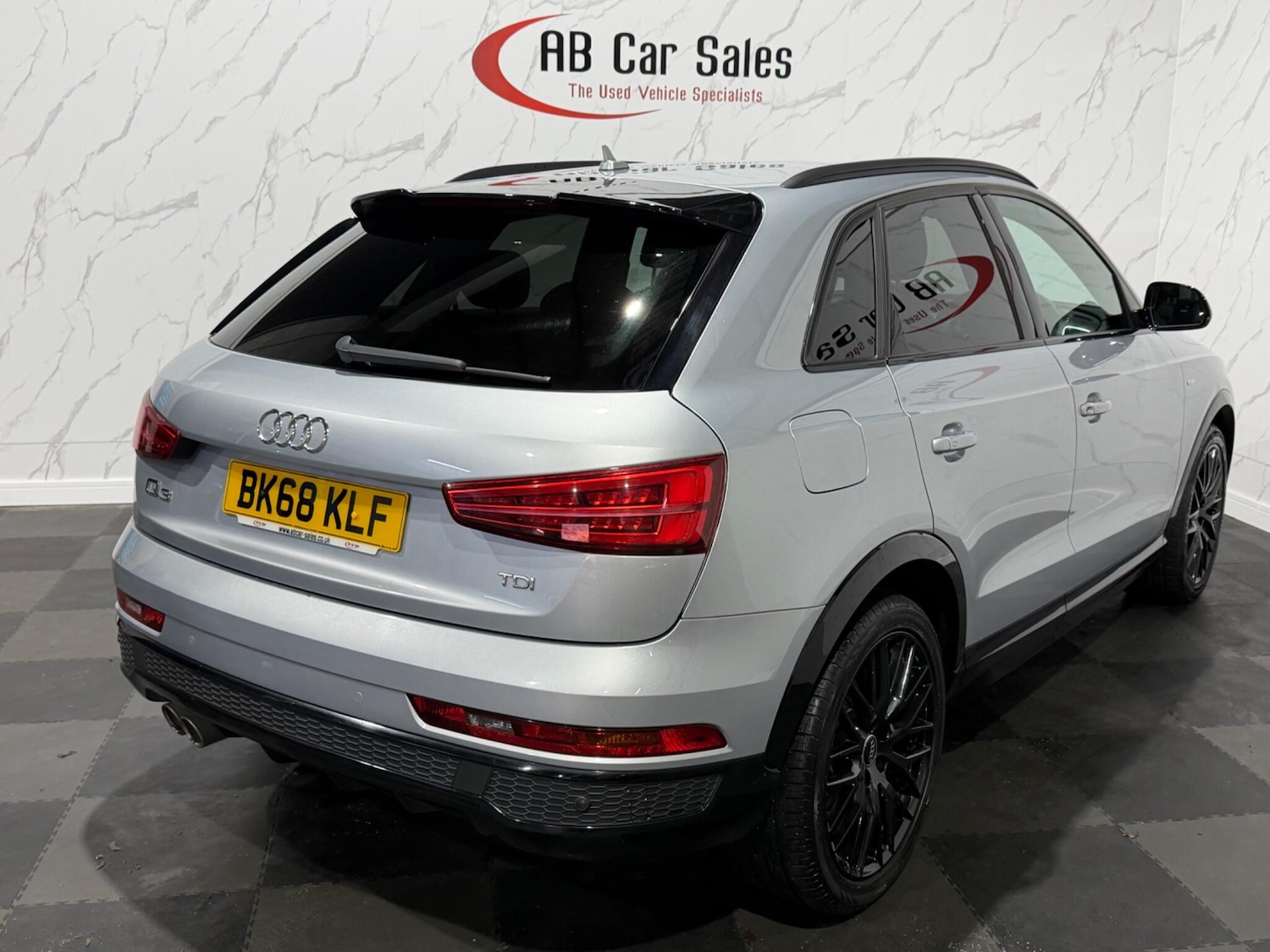 Used Audi Q3 2018 for sale - 77040424: Photo 9