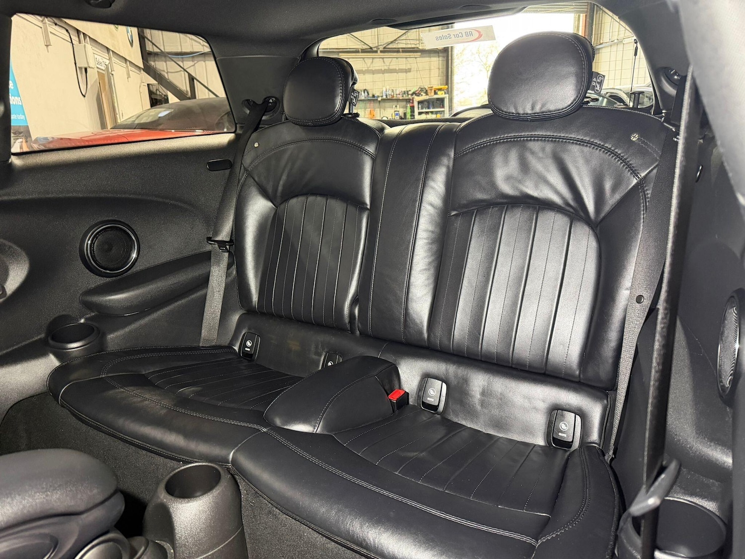 Used MINI Hatch 2017 for sale - 78101046: Photo 17