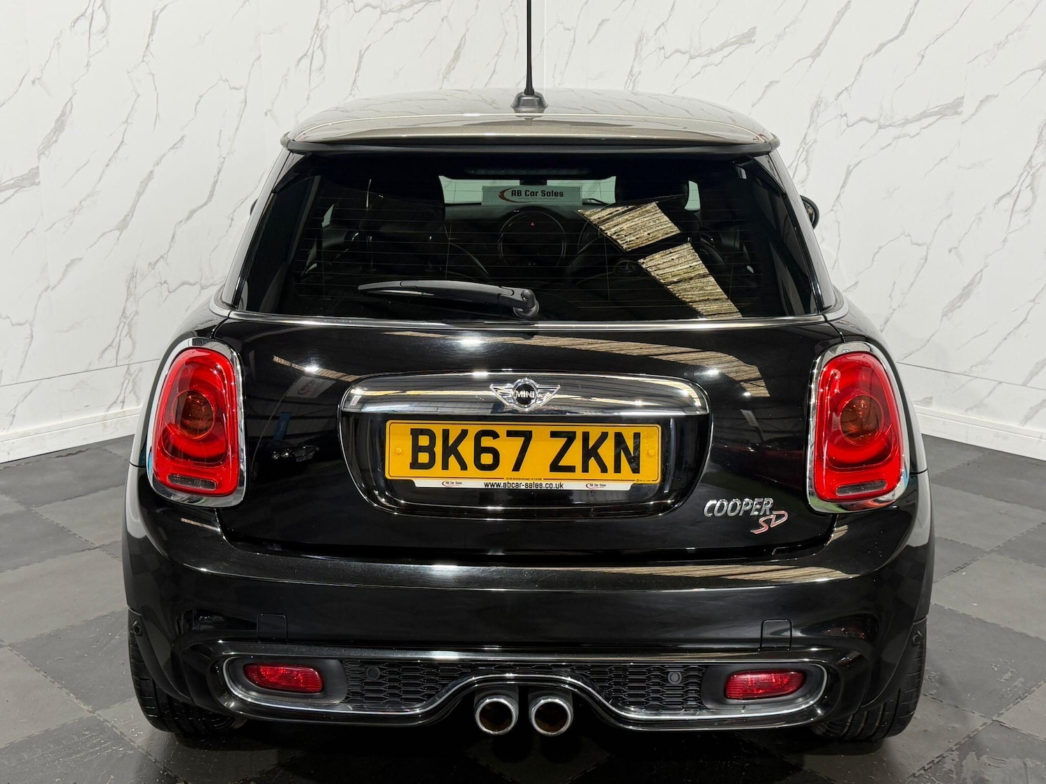 Used MINI Hatch 2017 for sale - 78101046: Photo 4