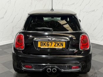 Used MINI Hatch 2017 for sale - 78101046: Photo