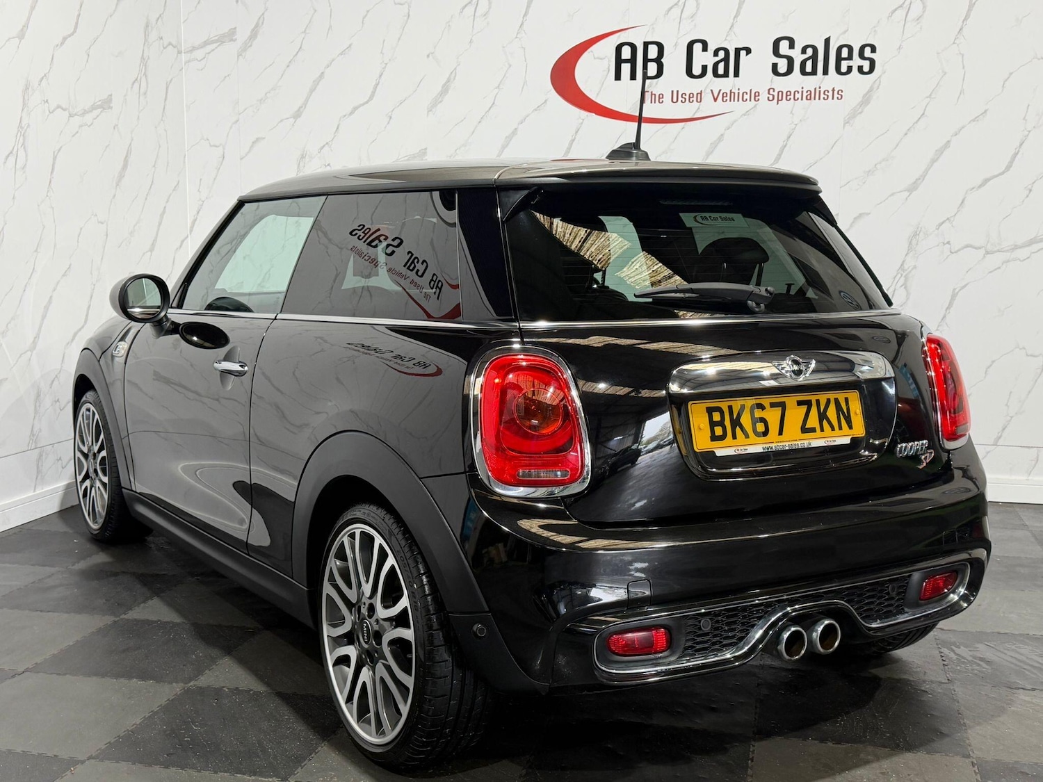 Used MINI Hatch 2017 for sale - 78101046: Photo 9