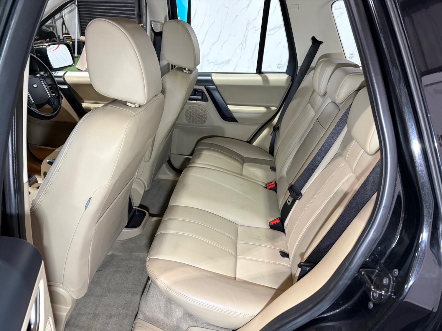 Used Land Rover Freelander 2012 for sale - 78087032: Photo 19