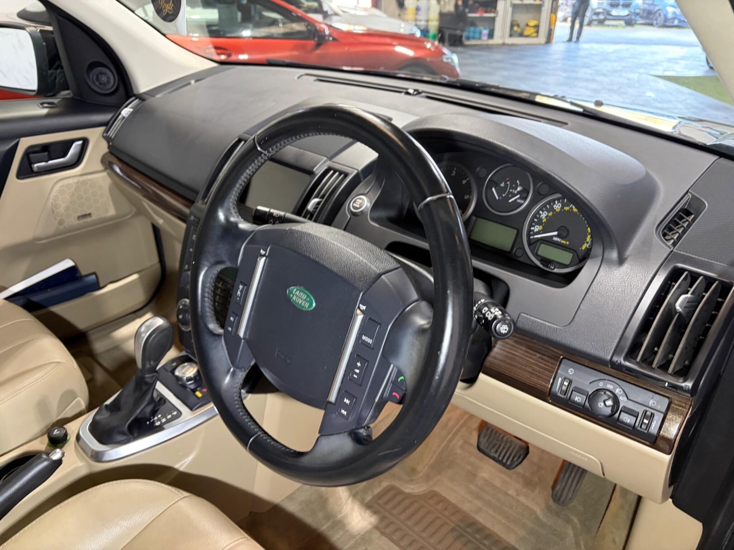 Used Land Rover Freelander 2012 for sale - 78087032: Photo 21