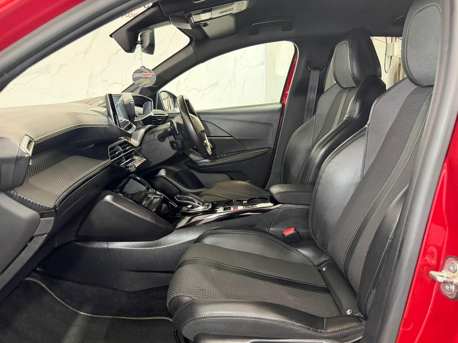 Used Peugeot 208 2020 for sale - 77970018: Photo 16