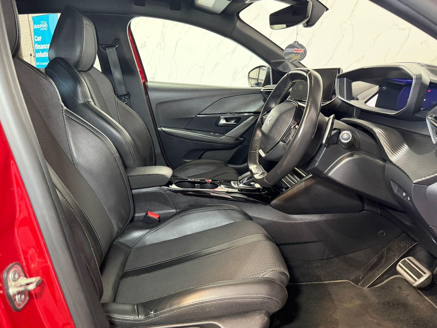 Used Peugeot 208 2020 for sale - 77970018: Photo 8