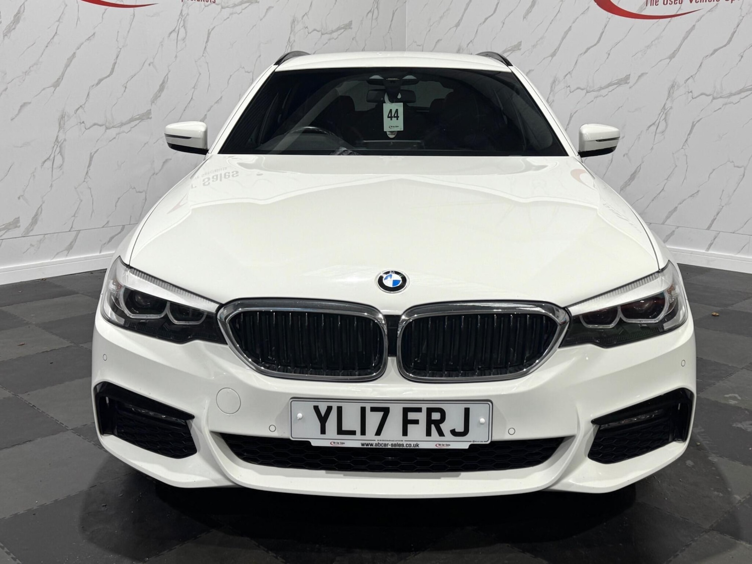 Used BMW 5 Series 2017 for sale - 76988008: Photo 3