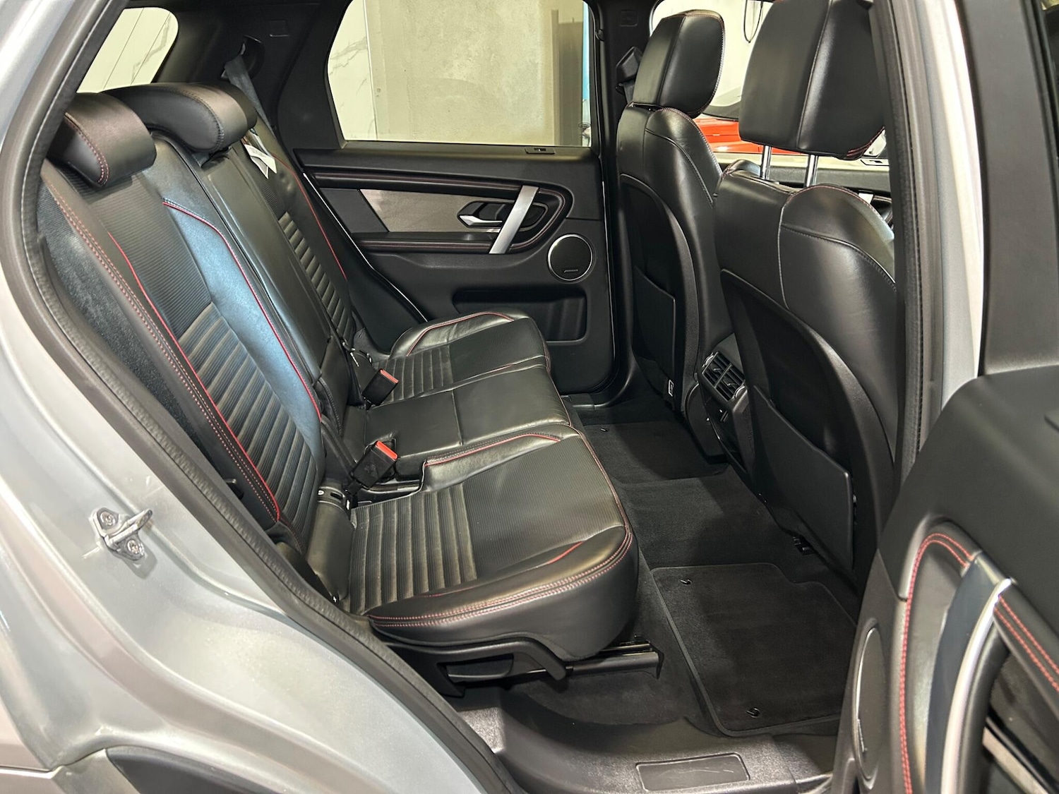 Used Land Rover Discovery Sport 2020 for sale - 76997532: Photo 17