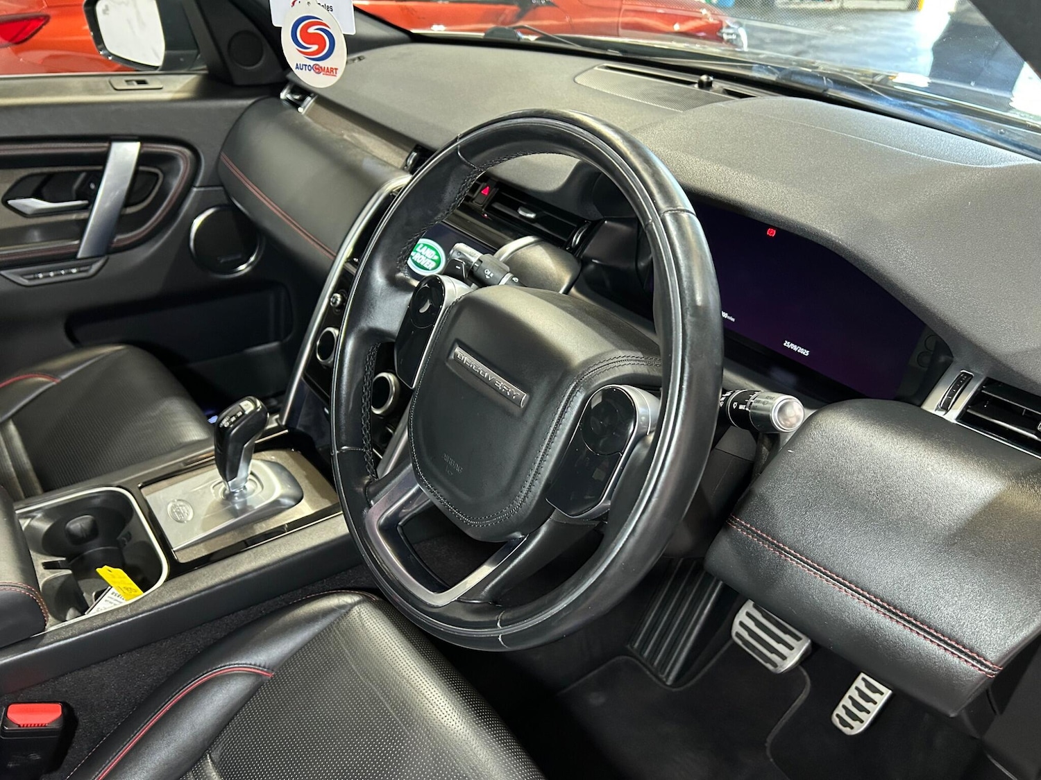 Used Land Rover Discovery Sport 2020 for sale - 76997532: Photo 21