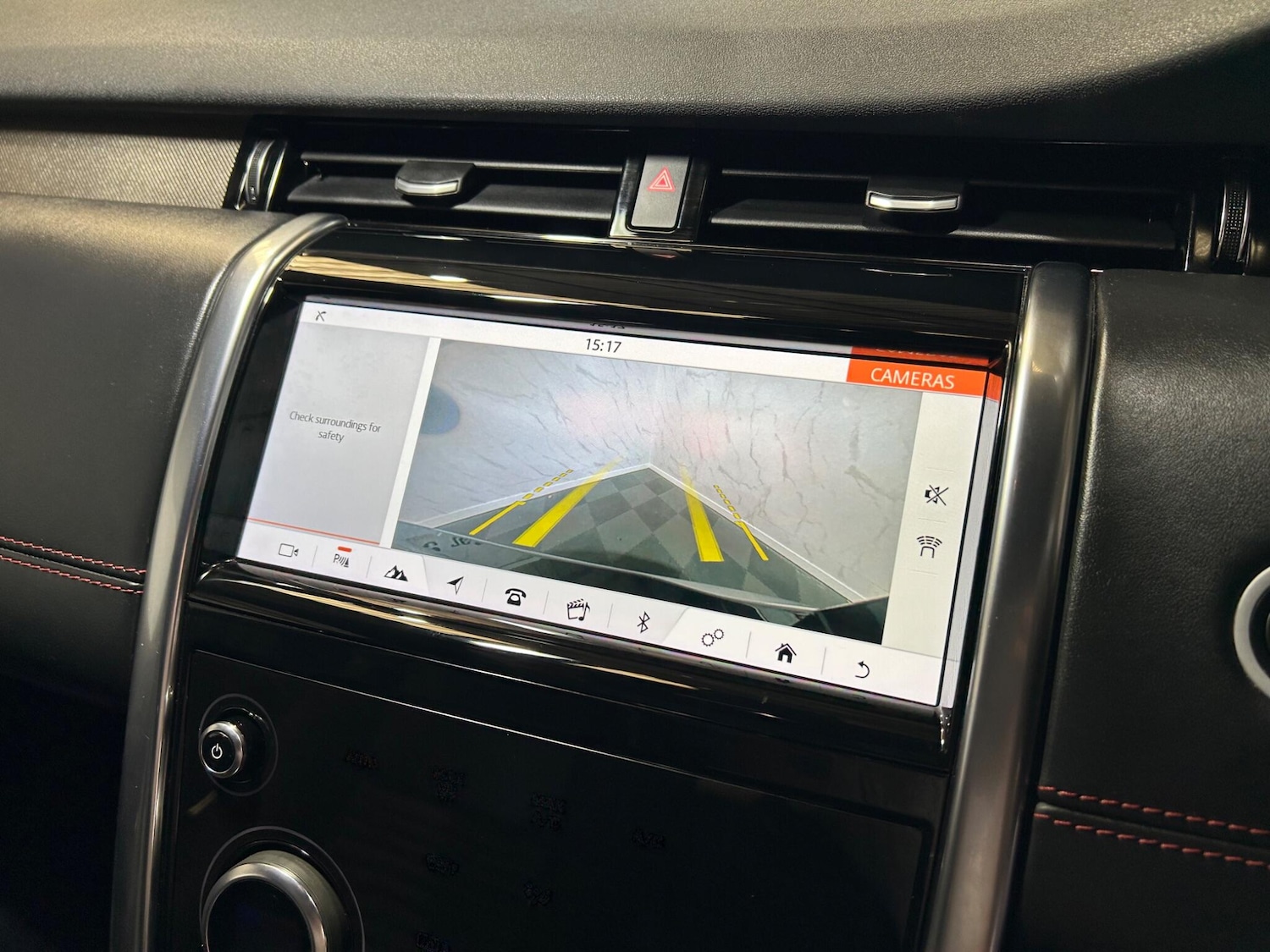 Used Land Rover Discovery Sport 2020 for sale - 76997532: Photo 24