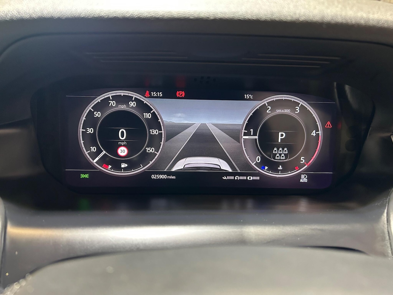 Used Land Rover Discovery Sport 2020 for sale - 76997532: Photo 28