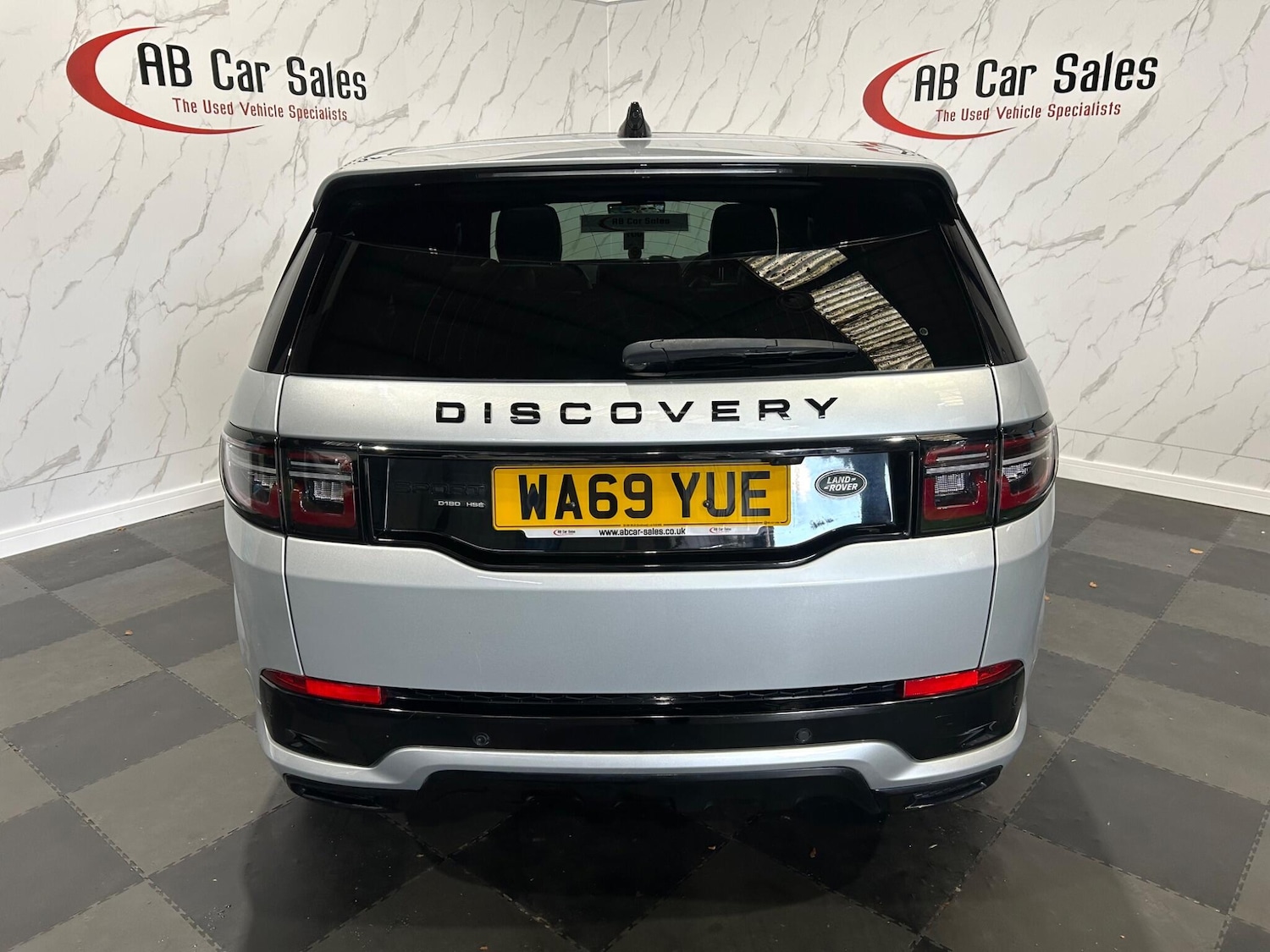 Used Land Rover Discovery Sport 2020 for sale - 76997532: Photo 4