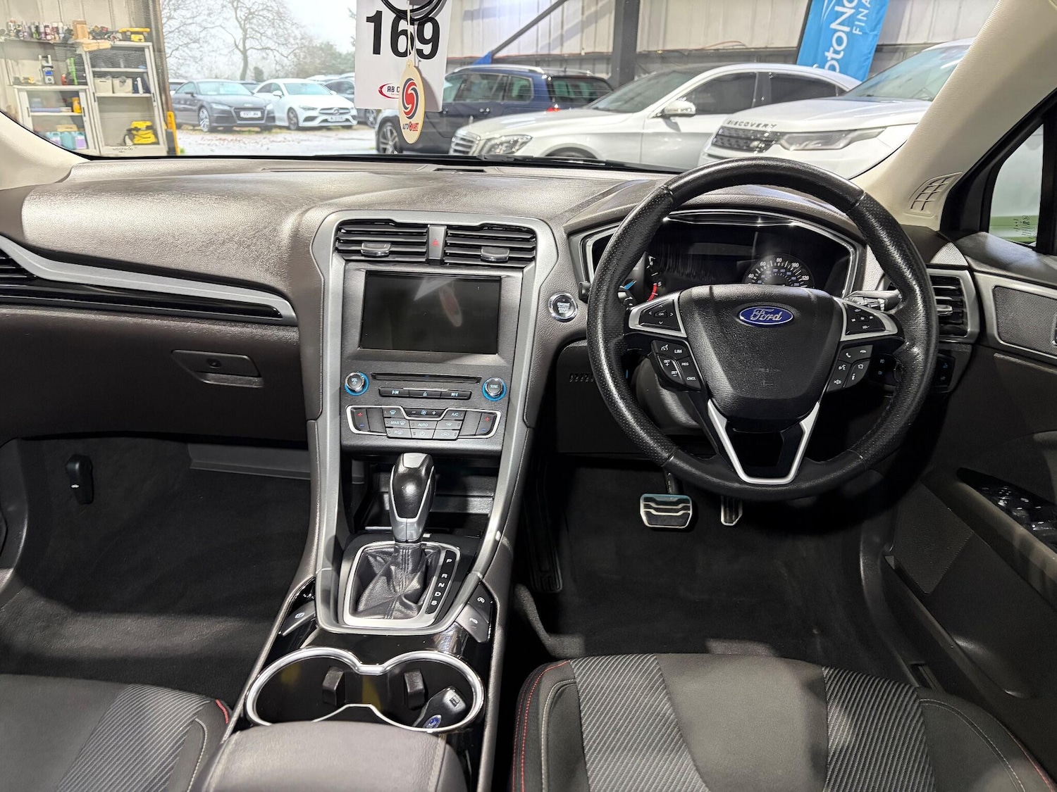 Used Ford Mondeo 2017 for sale - 76728736: Photo 14