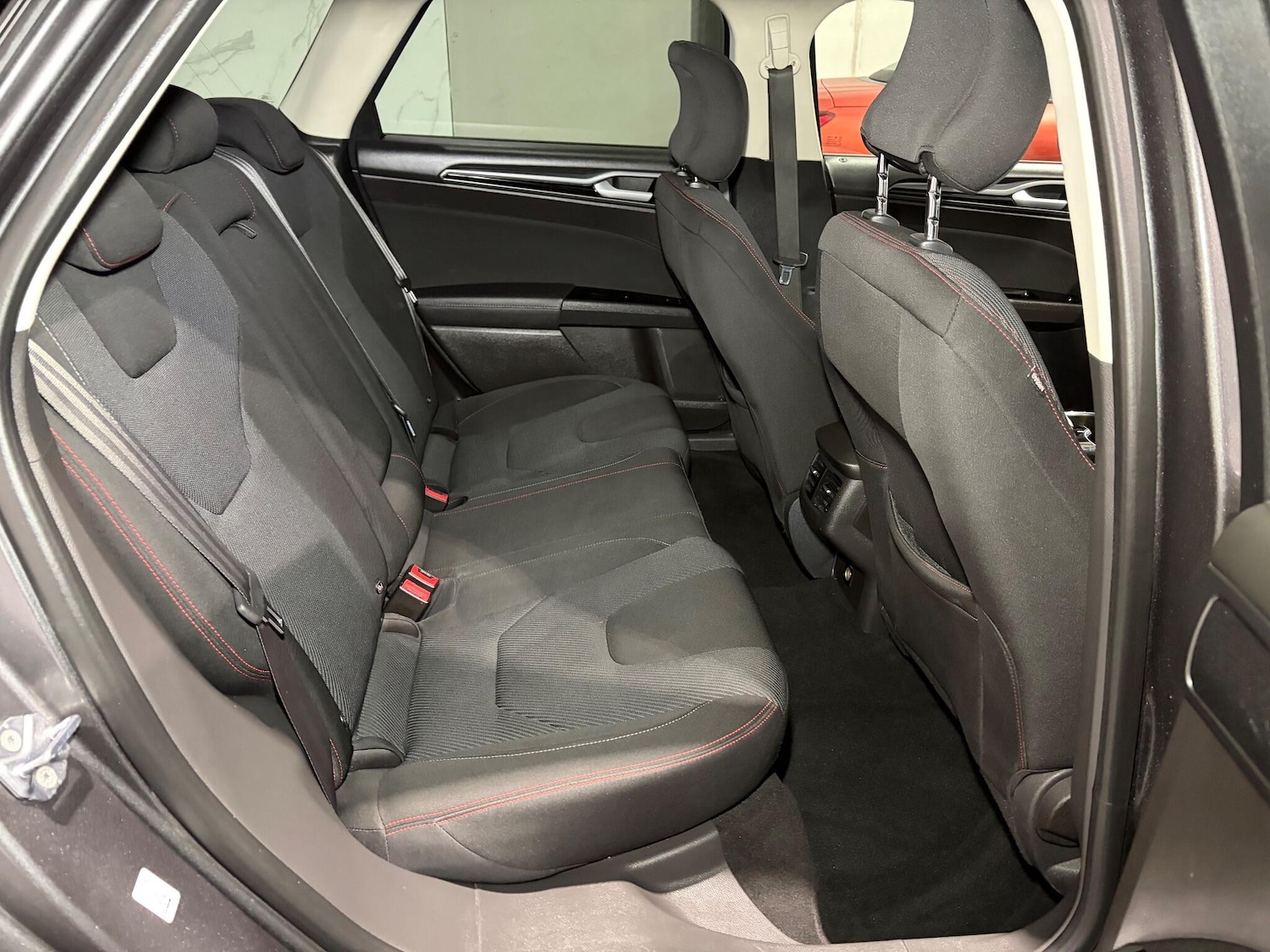 Used Ford Mondeo 2017 for sale - 76728736: Photo 15