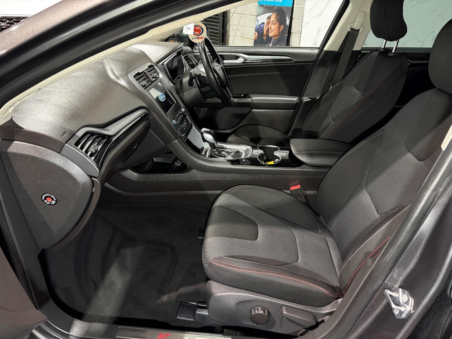 Used Ford Mondeo 2017 for sale - 76728736: Photo 17