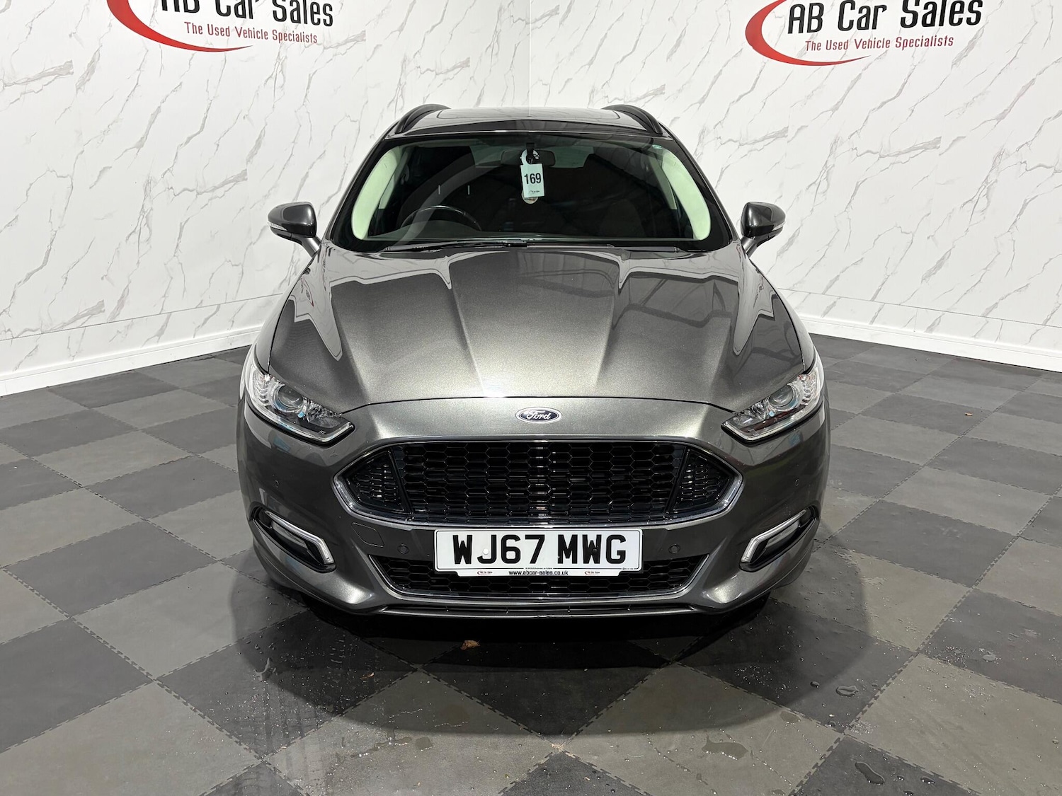 Used Ford Mondeo 2017 for sale - 76728736: Photo 2