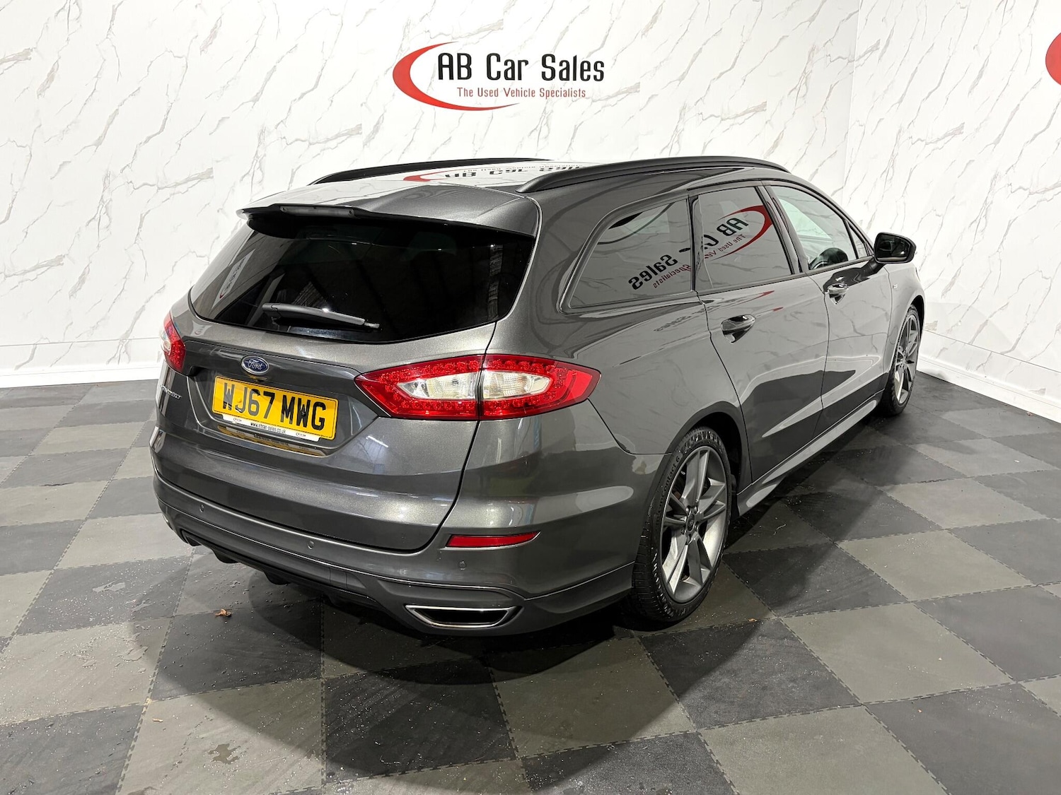 Used Ford Mondeo 2017 for sale - 76728736: Photo 8