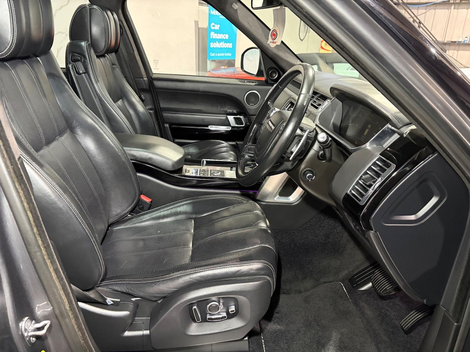 Used Land Rover Range Rover 2015 for sale - 76996179: Photo 15