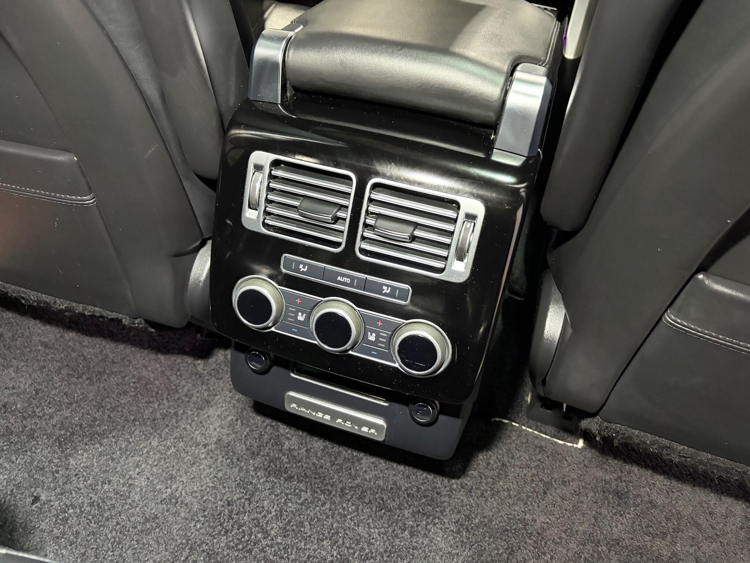 Used Land Rover Range Rover 2015 for sale - 76996179: Photo 31