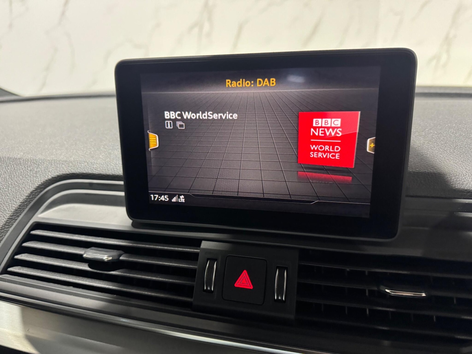 Used Audi Q5 2017 for sale - 76714470: Photo 26